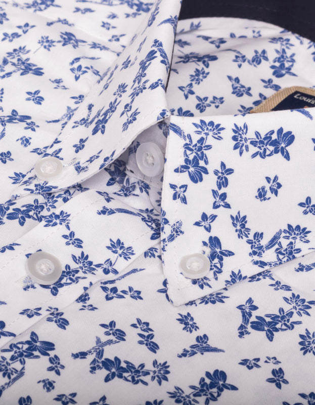 Camisa Manga Corta en Algodón Blanca Estampado Naturaleza Azúl - Moldería informal
