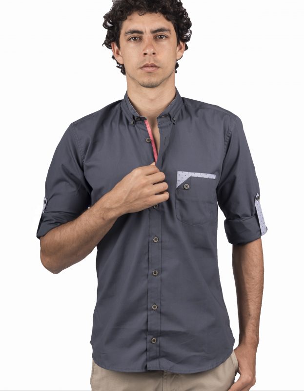 Camisa Cuello Nerú Color Azul Grisáceo Detalle en Bolsillo - Moldería slim