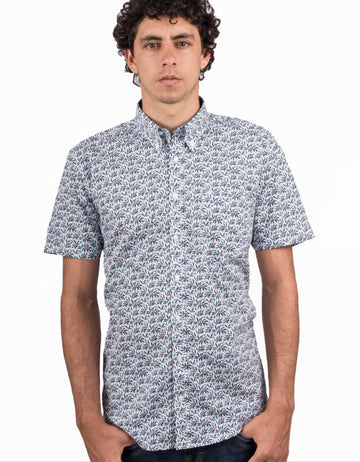 Camisa Manga Corta Estampado Con Hojas En Tonos Azules - Moldería informal