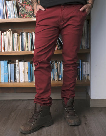 Pantalón Informal Stretch Color Vino Tinto