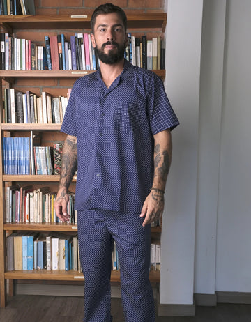 Pijama Manga Corta Azul Oscuro Estampado Puntos Blancos