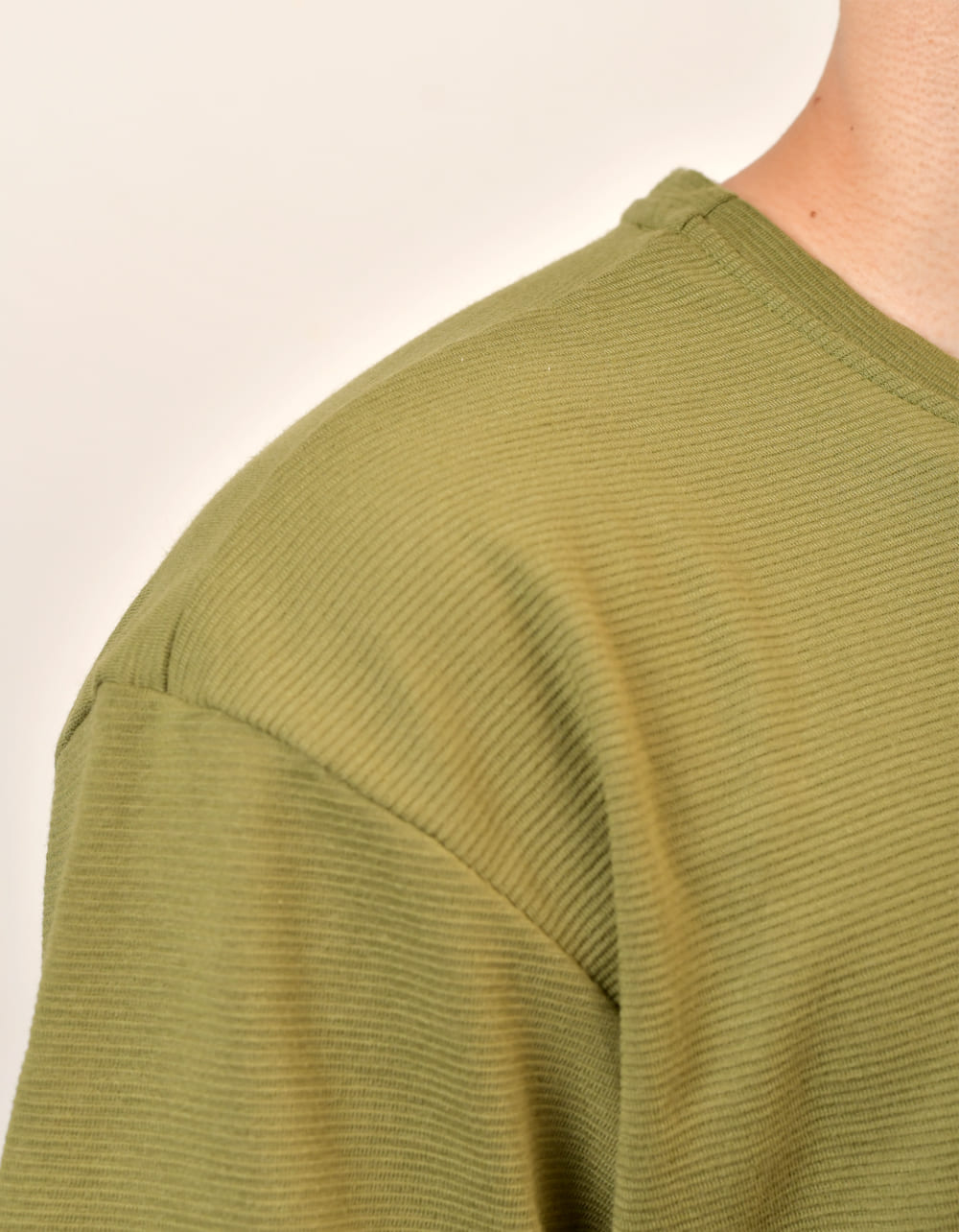 Camiseta Oversize Verde Oliva