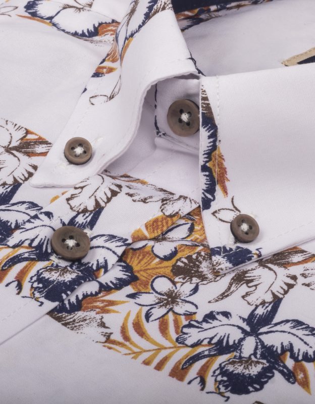 Camisa Manga Corta Franjas Blancas y Flores Amarillas Y Azules - Moldería informal