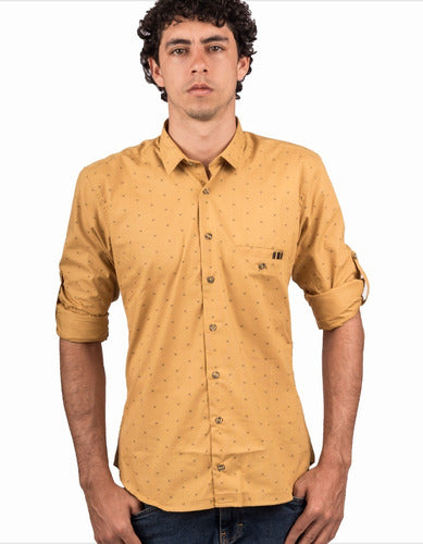 Camisa Manga Larga Color Mostaza Estampado Geométrico - Moldería slim