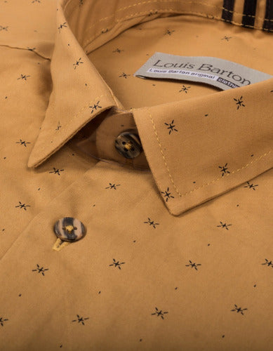 Camisa Manga Larga Color Mostaza Estampado Geométrico - Moldería slim