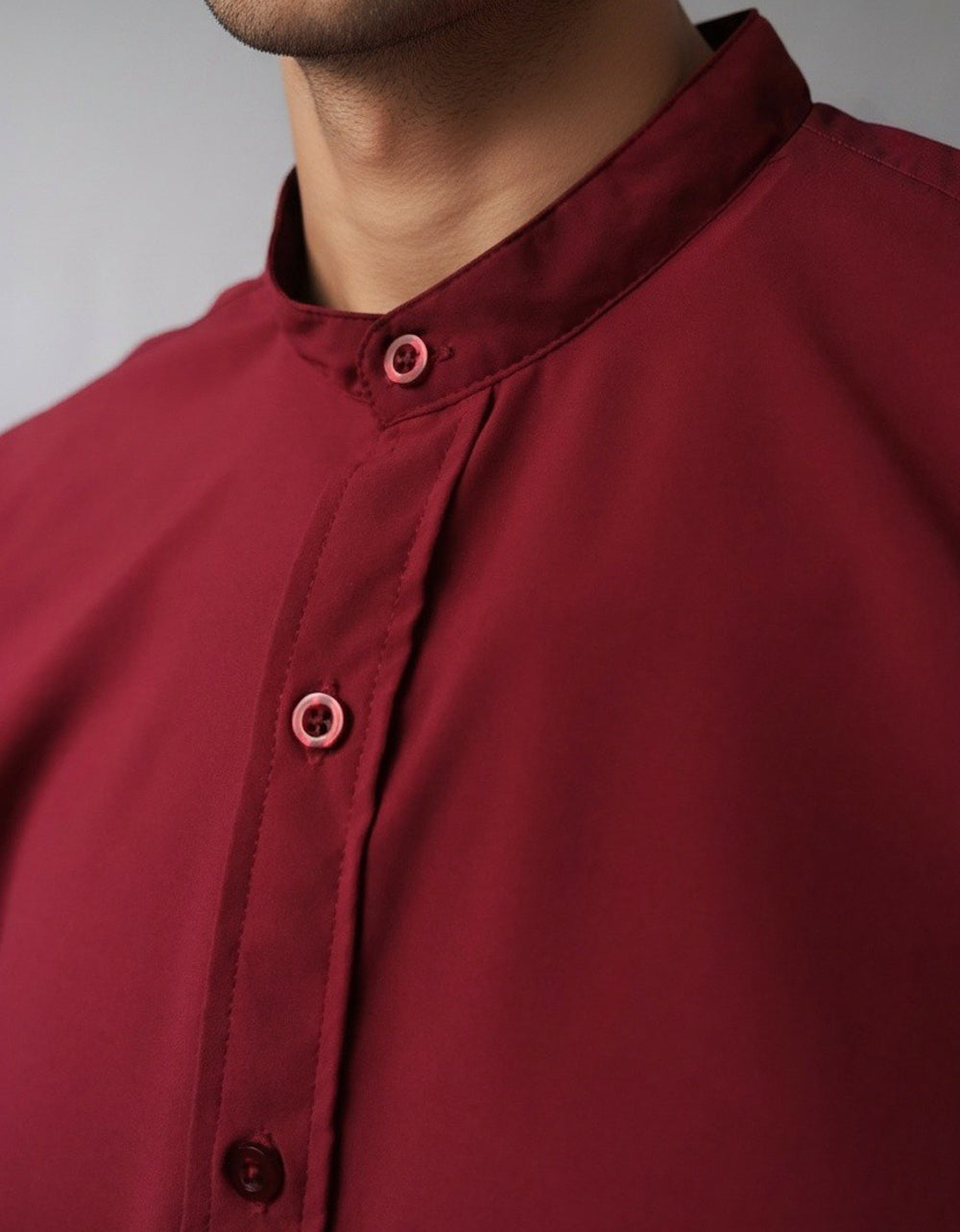 Camisa Solo Fondo Color Vino cuello neru - Moldería slim