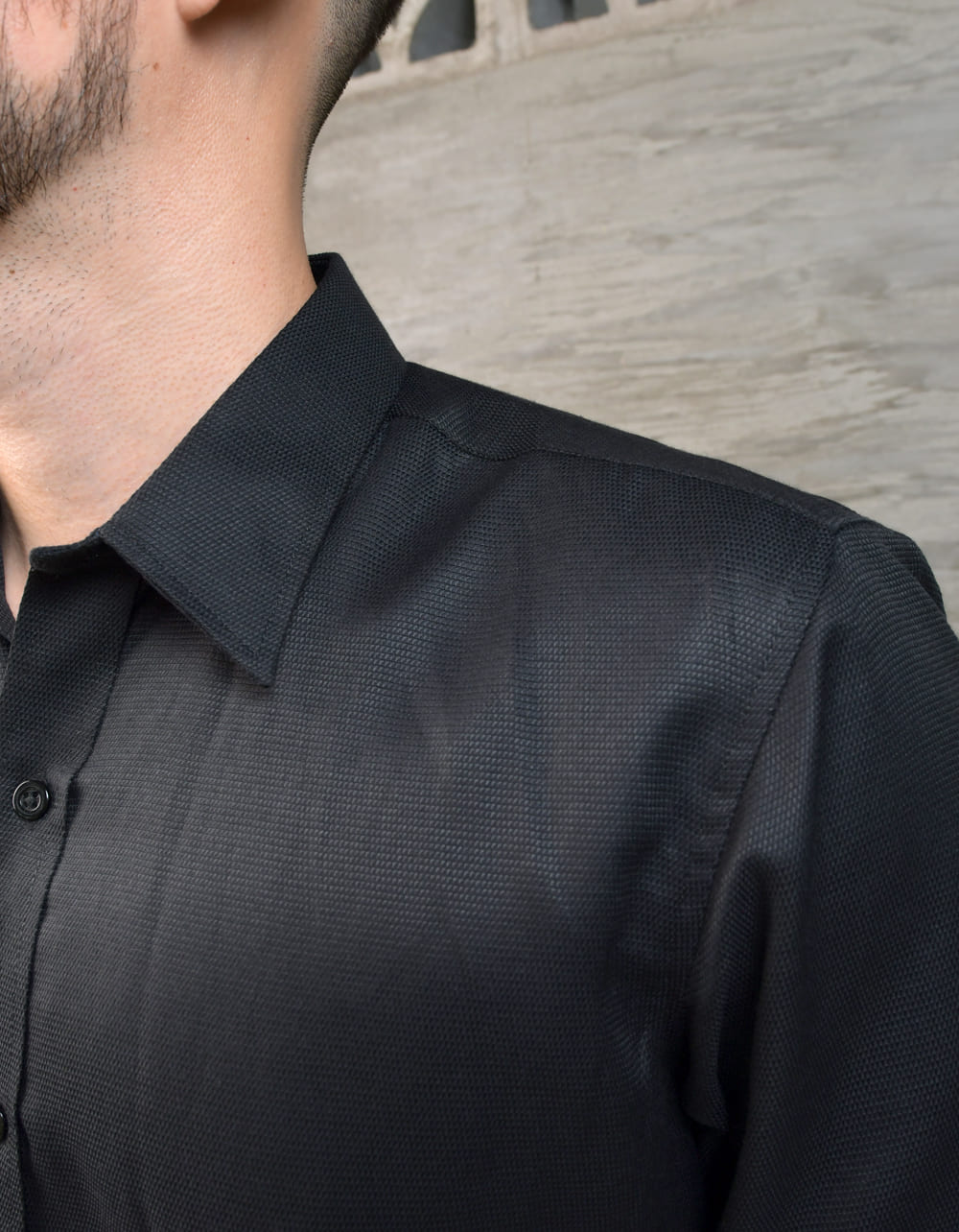 Camisa Manga Larga Negra Textura Triangular - Moldería slim